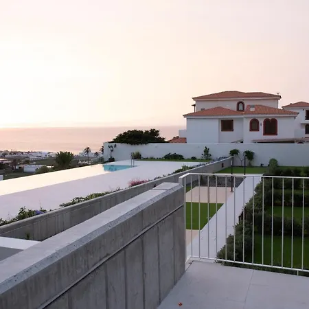 Panoramic Views - Paraisos De Апартаменты